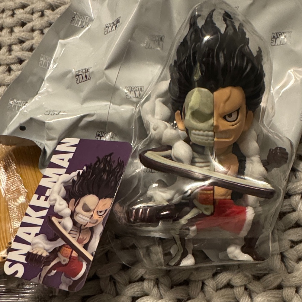One Piece Freeny’s Hidden Dissectibles Snake-Man series 6